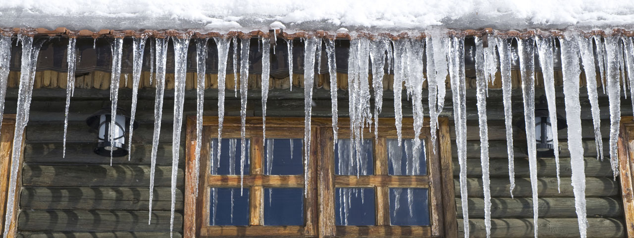 spray foam prevents ice dams by providing proper insulation in Naperville attic spaces